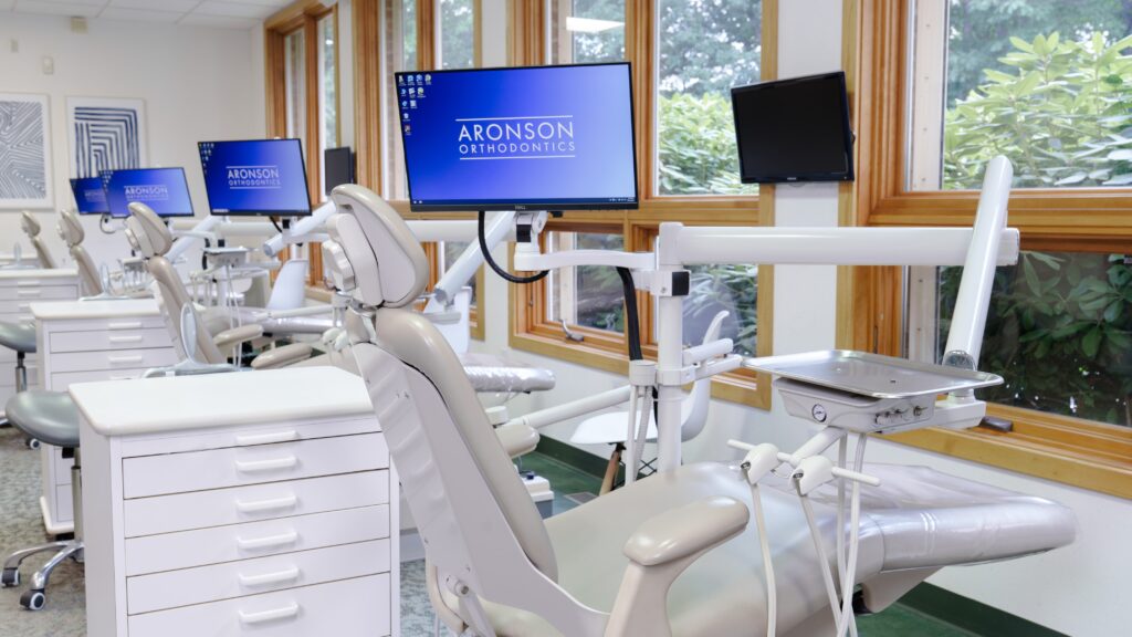 Beautiful and spacious orthodontic clinic at Aronson Orthdontics