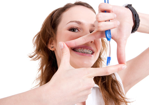How to avoid bad breath with braces